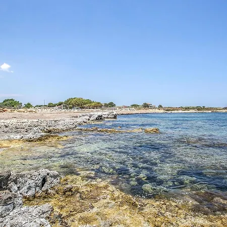 Amazing In Marza With Outdoor Swimming Pool Santa Maria Del Focallo